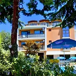 Apartamento Rosa Rogosa