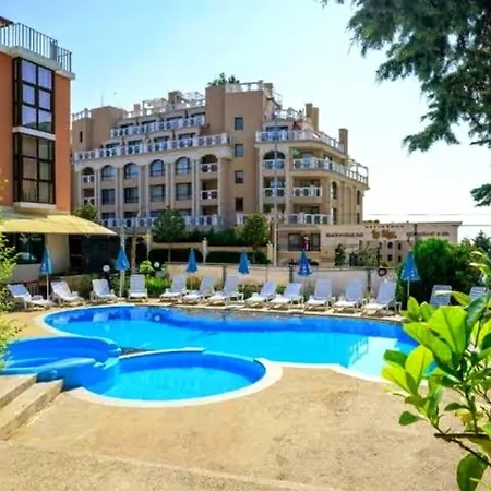 Rosa Rogosa * Złote Piaski